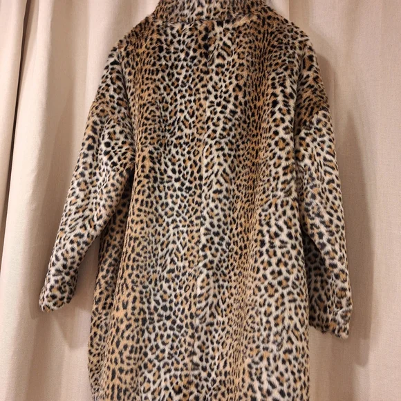 Zara Leopard Print Teddy Jacket - Picture 2 of 3